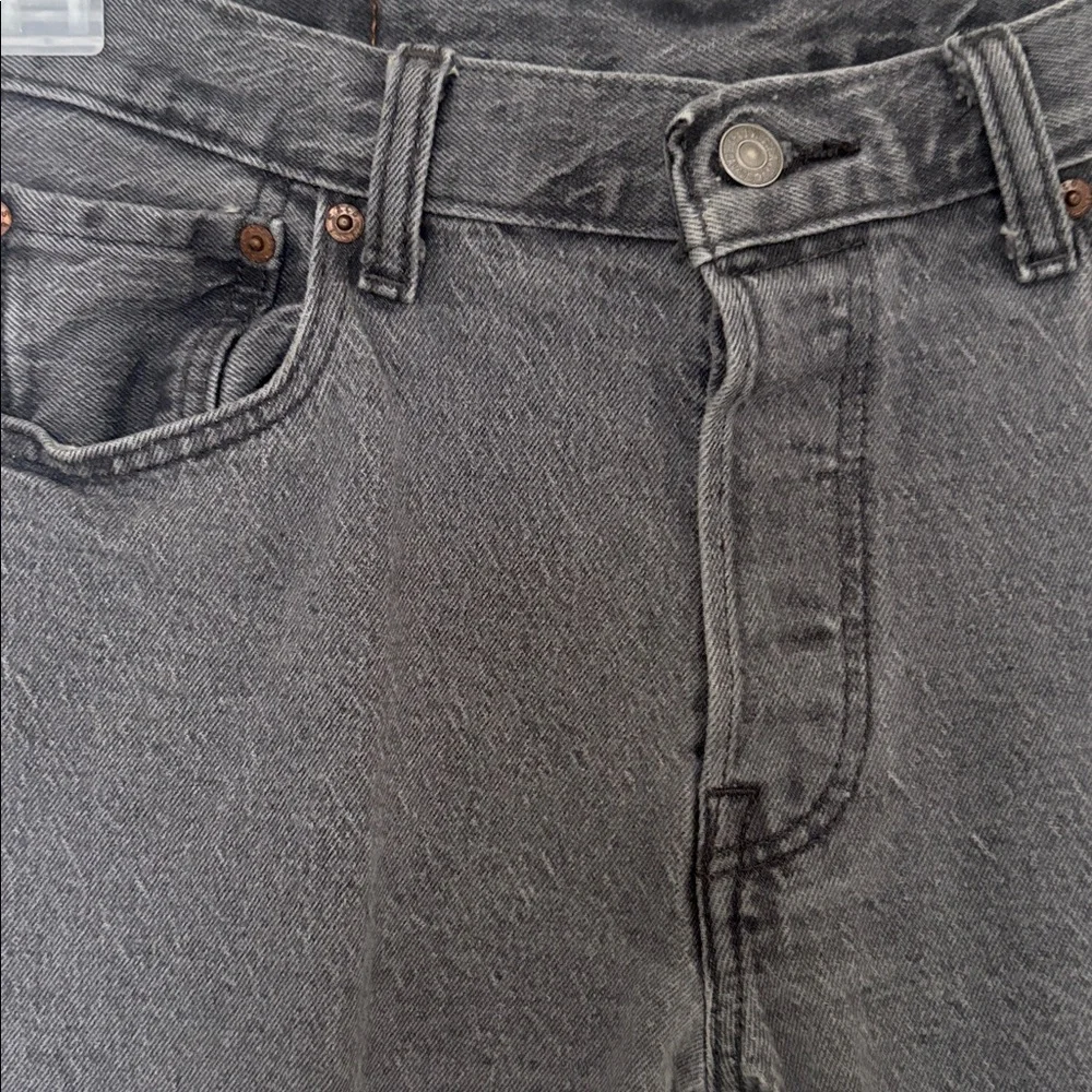 Men’s Levi’s 501 Jeans Size 30x30 Gray - Picture 4 of 8